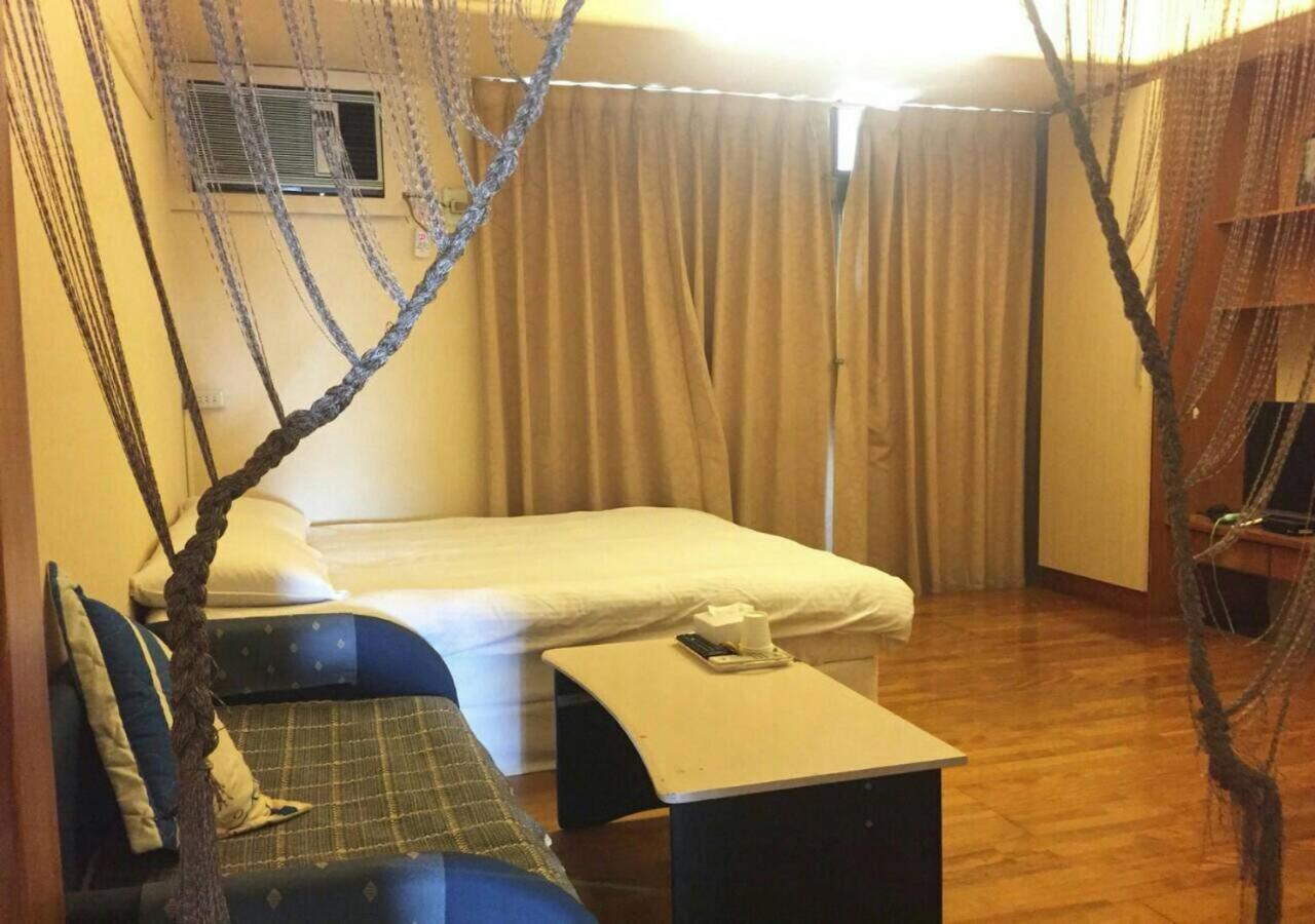 Apartmán 逢甲nu House Tchaj-čung Exteriér fotografie